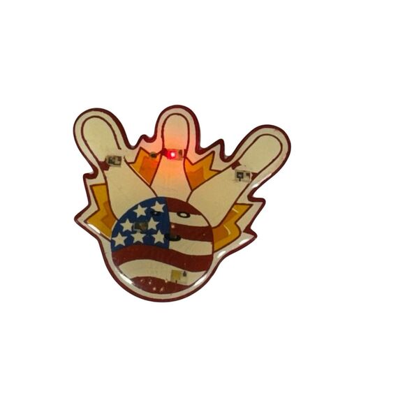 Vintage Women’s Bowling Lapel Hat Pin Lot WIBC WBS Tournaments Flashers - Picture 7 of 10